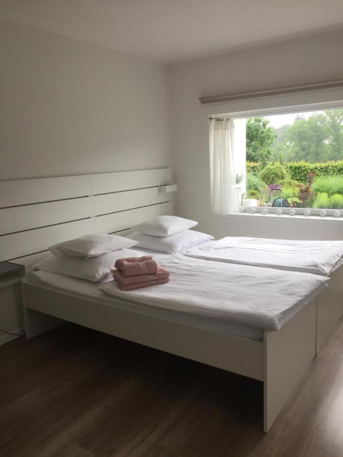 Studiovy Apartman V Zahrade Police nad Metují Extérieur photo