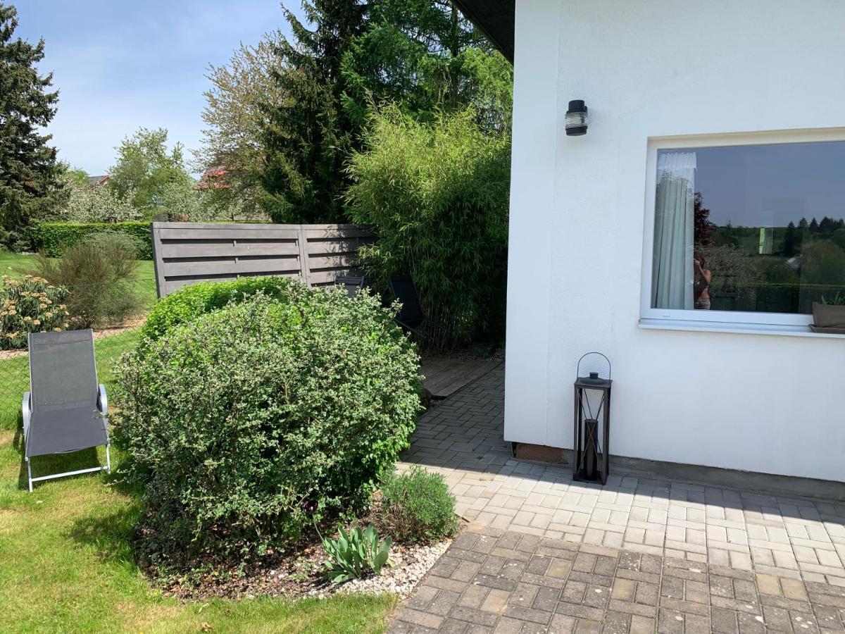 Studiovy Apartman V Zahrade Police nad Metují Extérieur photo